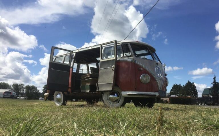 1959 VW 23 Window Deluxe Microbus OG PAINT s1-5