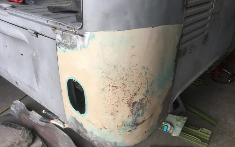 1964 Volkswagen 11 Window Westfalia Subhatch p 36 u 2-1
