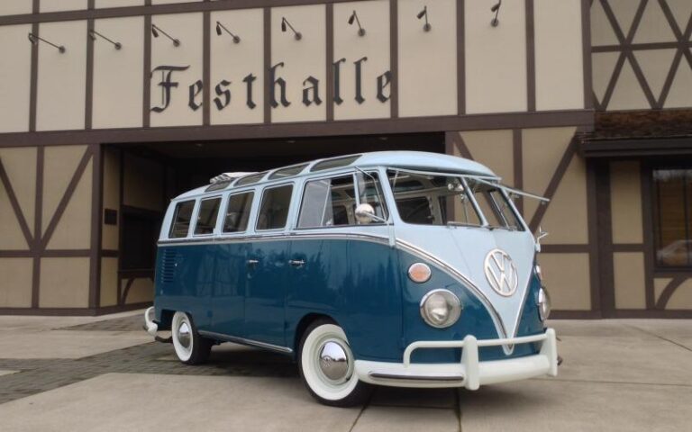 1965 Volkswagen 21 Window Deluxe Microbus p 12 u 1-2