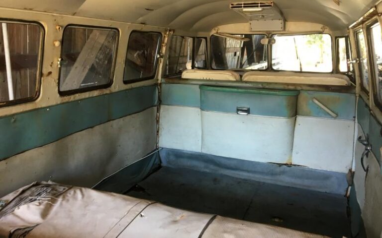1967 VW 13 Window Deluxe Sea Blue Micro Bus OG Paint s2-7