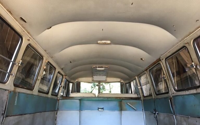 1967 VW 13 Window Deluxe Sea Blue Micro Bus OG Paint s2-8