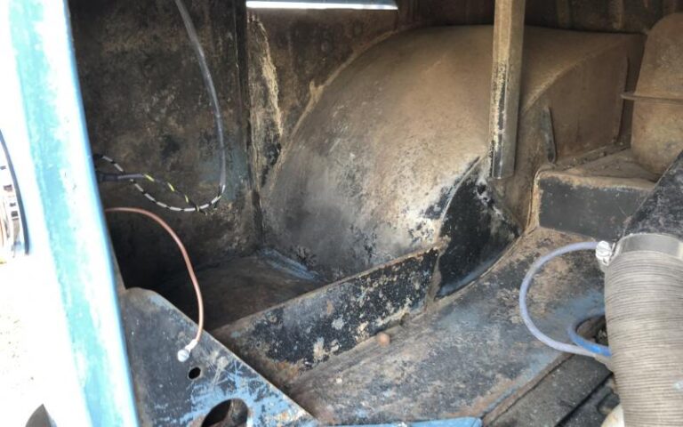 960 Volkswagen Bus VW 11 Window Kombi s7-2