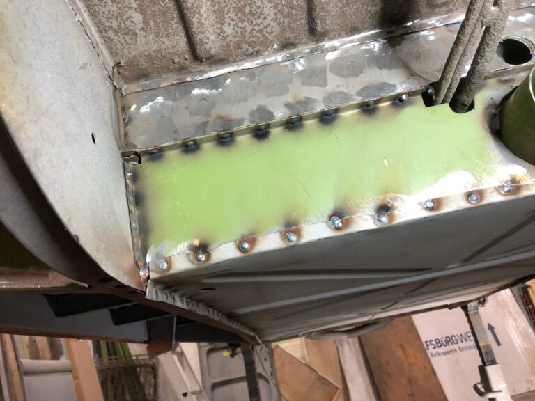 1954 23 window barndoor deluxe vw bus belly pan install silver lining auto restoration