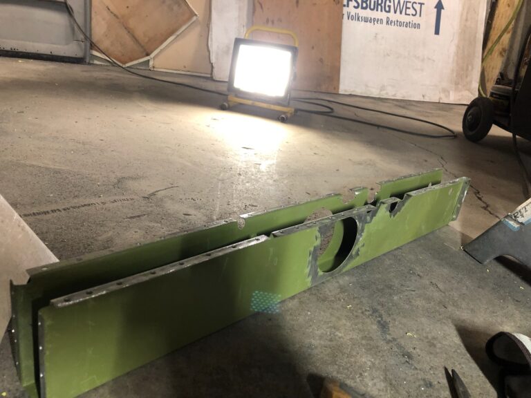 1954 23 window barndoor deluxe vw bus belly pan install silver lining auto restoration
