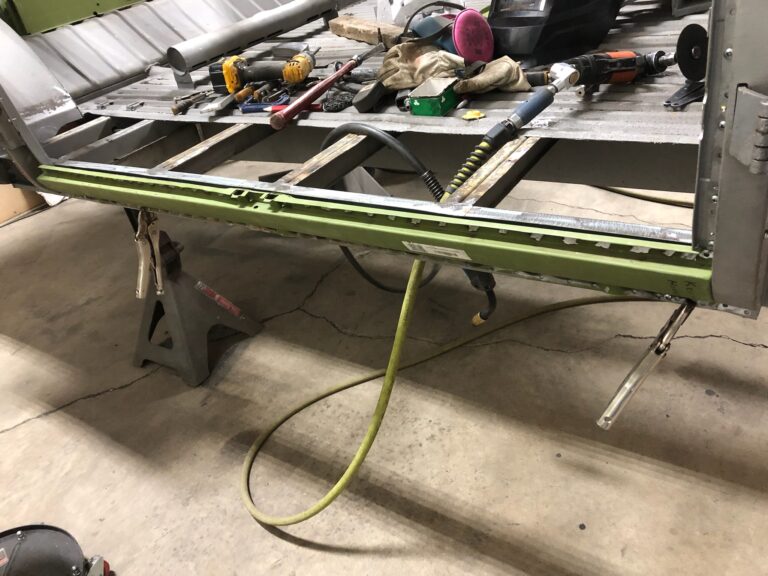1954 23 window barndoor deluxe vw bus floor and body brace rust repair silver lining auto restoration