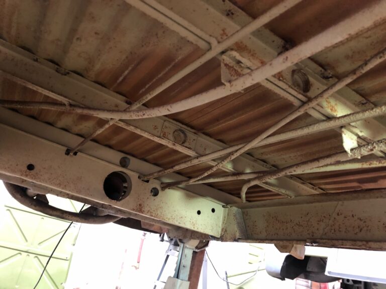 1954-barndoor-23-window-vw-bus-tear-down-silverliningautorestoration16