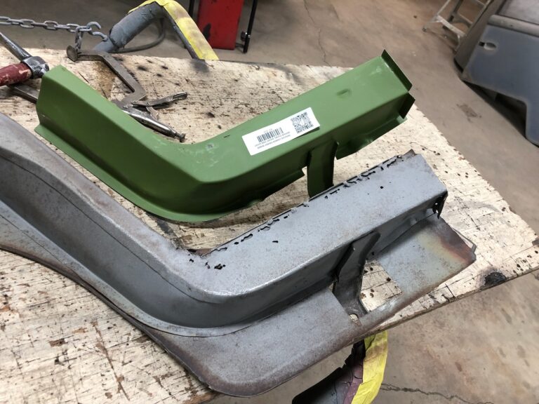 1954 23 window barndoor deluxe vw bus dog leg replacement silver lining auto restoration