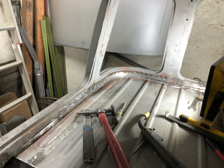 1954 23 window barndoor deluxe vw bus rust repair on corner windows and rear hatch opening silver lining auto restoration