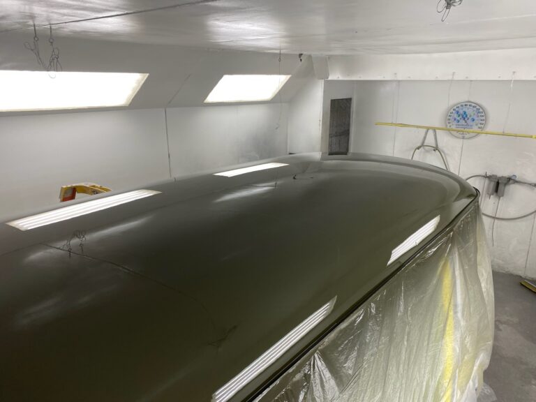 1962 15 window deluxe bus roof in paint silver lining auto restoration