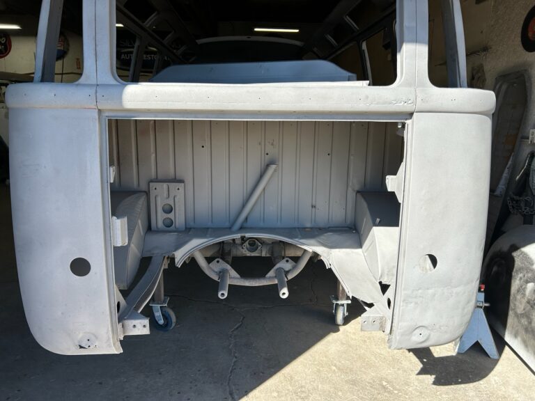1954 23 window deluxe barndoor vw bus media blast silver lining auto restoration