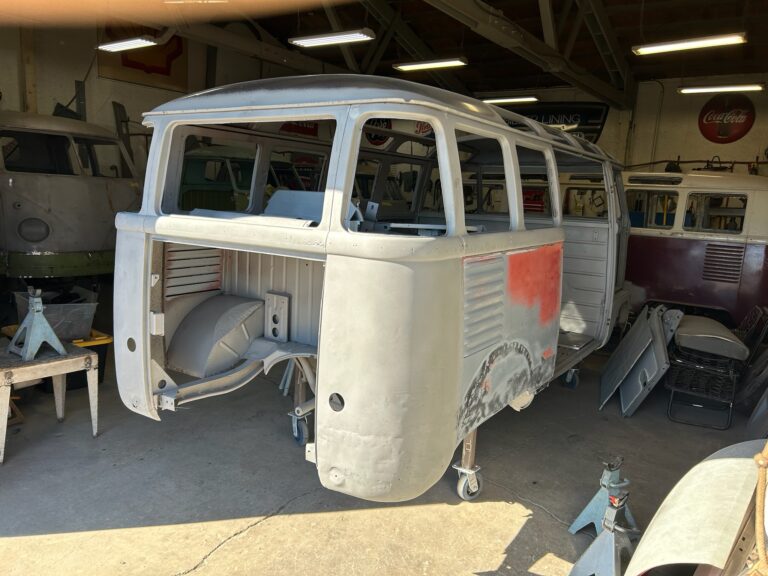 1954 23 window deluxe barndoor vw bus media blast silver lining auto restoration