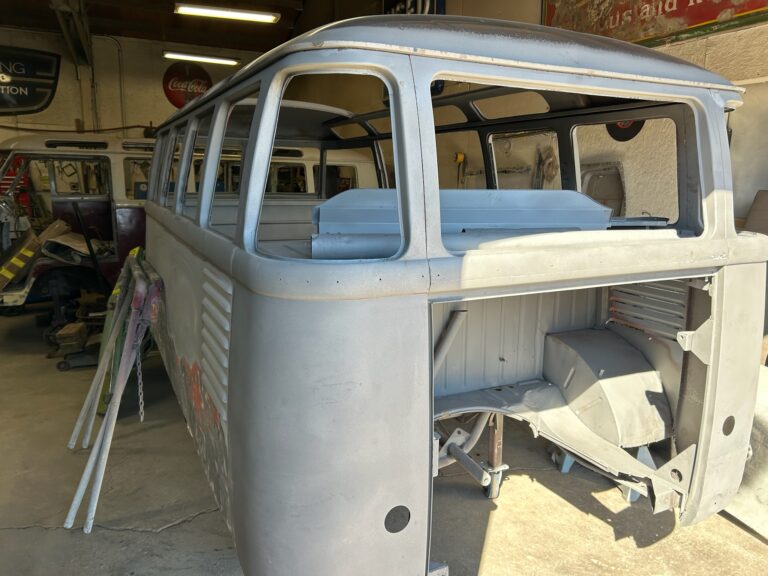 1954 23 window deluxe barndoor vw bus media blast silver lining auto restoration