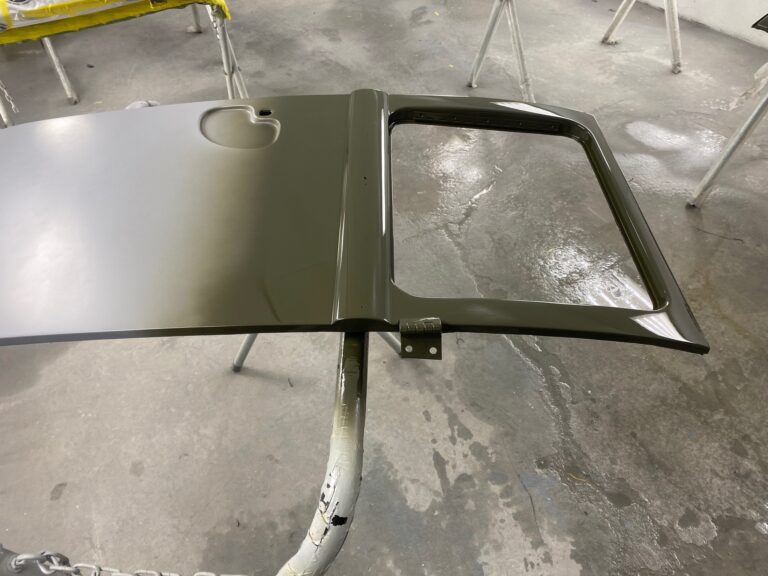1962 15 window deluxe vw bus components in paint silver lining auto restoration