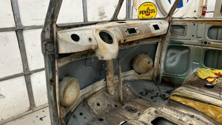 1963 23 window deluxe vw bus tear down silver lining auto restoration