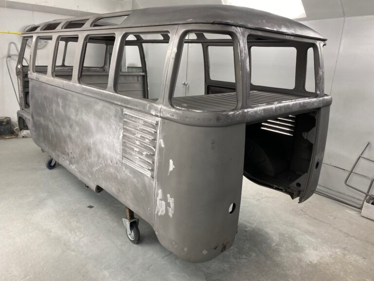 1954 barndoor 23 window deluxe bus body and components in primer silver lining auto restoration oregon