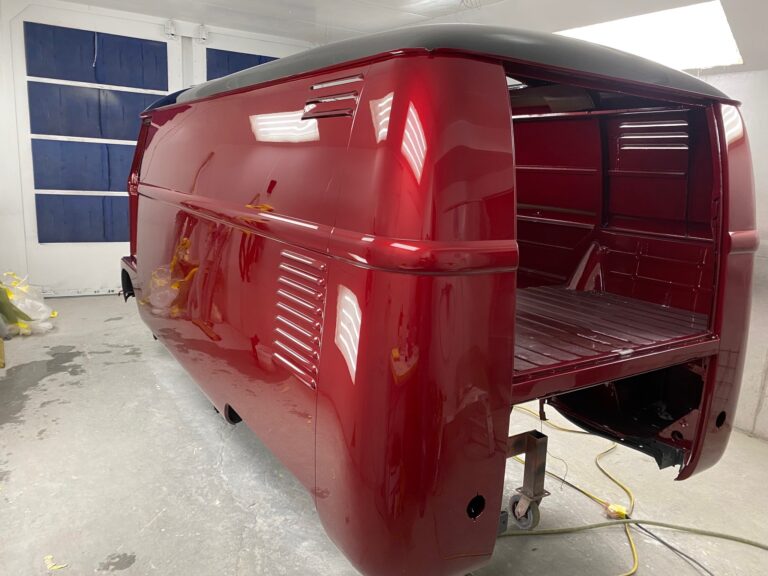 1959 vw panel bus main body paint cut and buff silver lining auto restoration