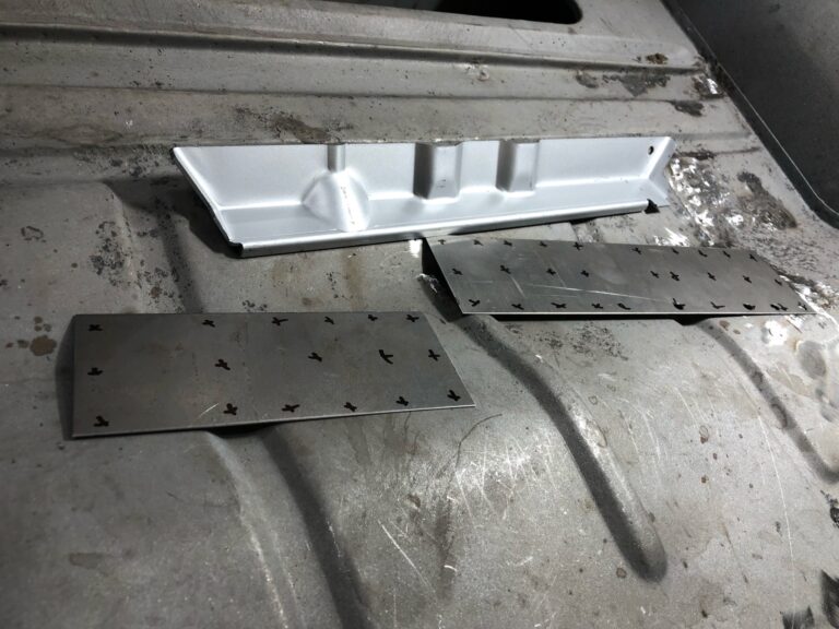 1963 23 window deluxe vw bus cargo door rust repair silver lining auto restoration oregon