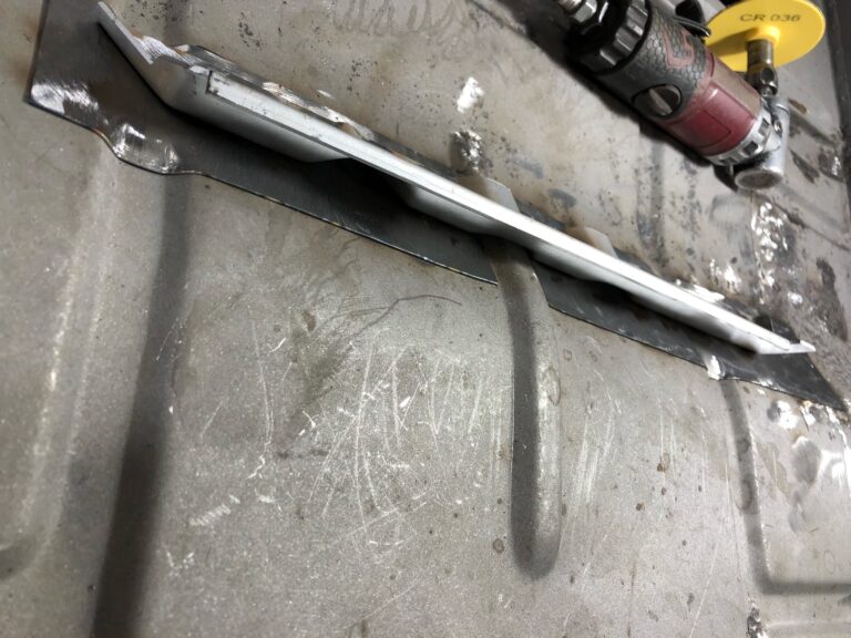 1963 23 window deluxe vw bus cargo door rust repair silver lining auto restoration oregon