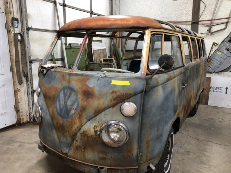 1965 21 window deluxe bus arrival at the shop silver lining auto restoration