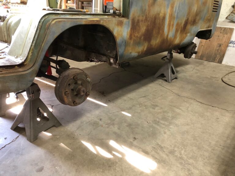 1965 21 window deluxe bus arrival at the shop silver lining auto restoration