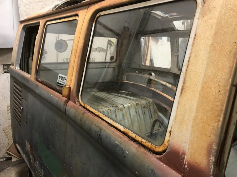 1965 21 window deluxe bus arrival at the shop silver lining auto restoration