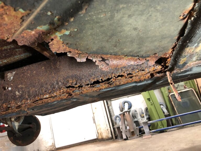 1965 21 window vw deluxe bus tear down silver lining auto restoration