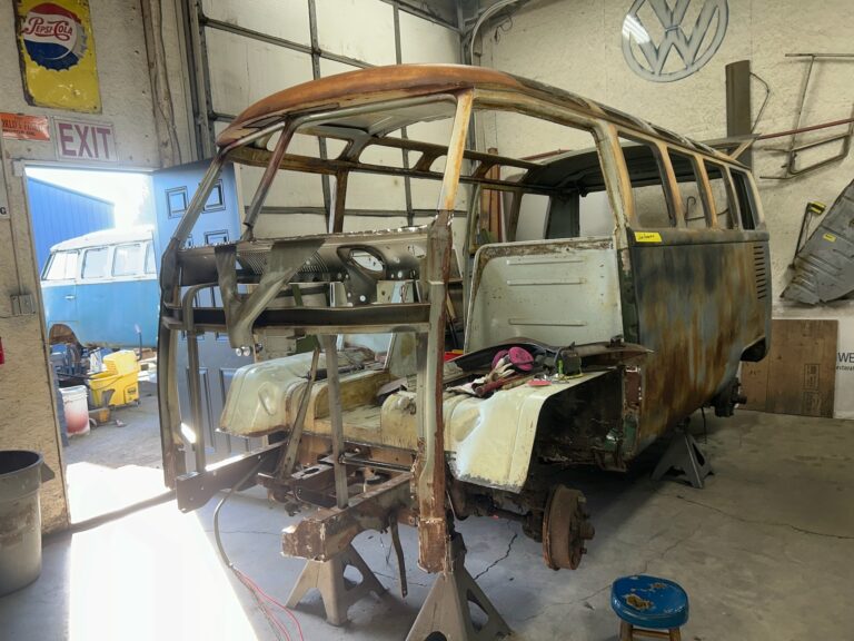 1965 21 window vw deluxe bus tear down silver lining auto restoration
