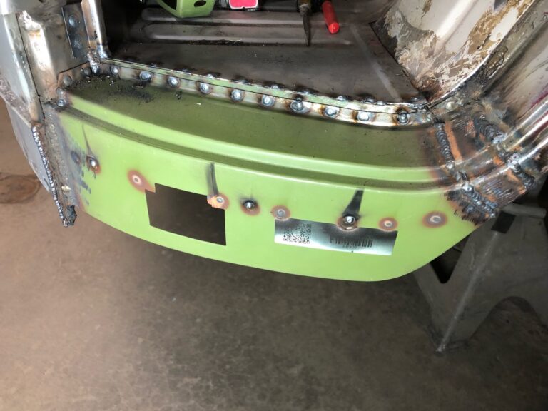 1966 21 window deluxe vw bus cargo door and dogleg rust repair silver lining auto restoration