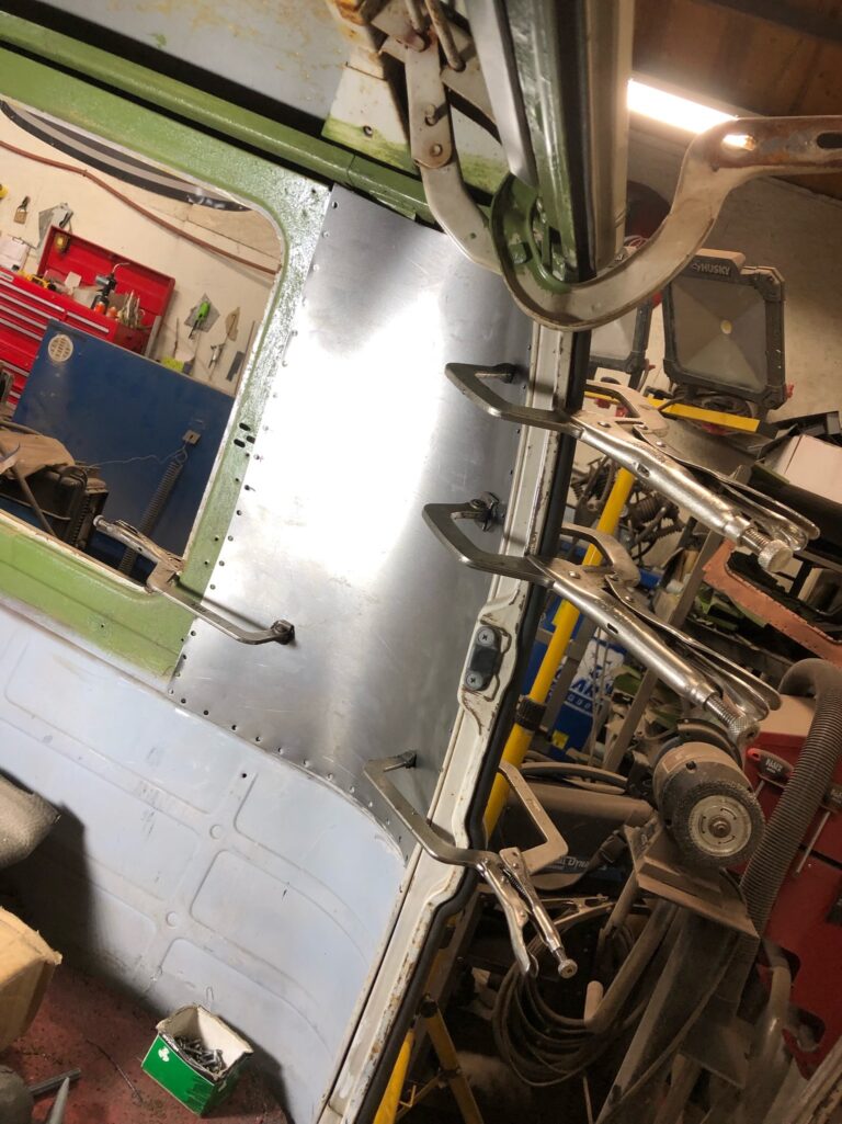 1966 21 window deluxe vw bus cargo door and dogleg rust repair silver lining auto restoration