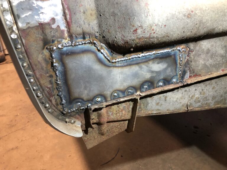 1966 21 window deluxe vw bus cargo door and dogleg rust repair silver lining auto restoration