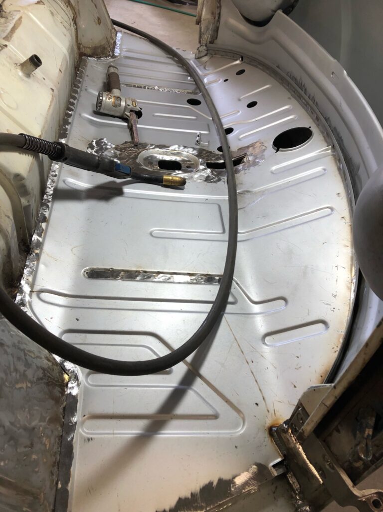 1966 21 window deluxe bus front floor and safari windows install silver lining auto restoration