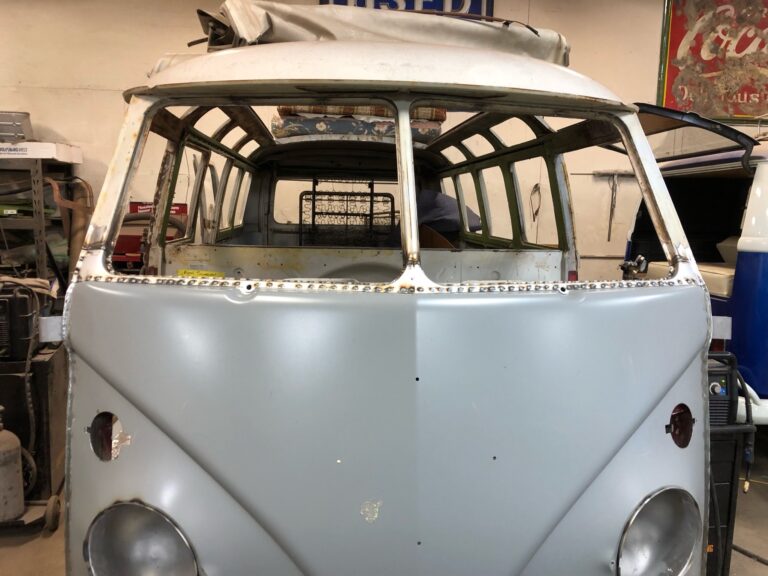 1966 21 window deluxe bus front floor and safari windows install silver lining auto restoration