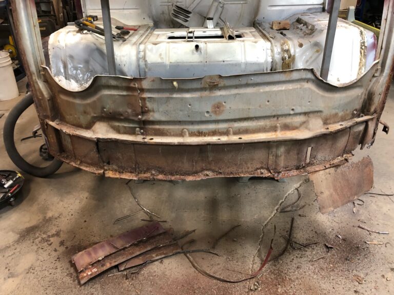 1966 21 window deluxe bus nose replacement silver lining auto restoration