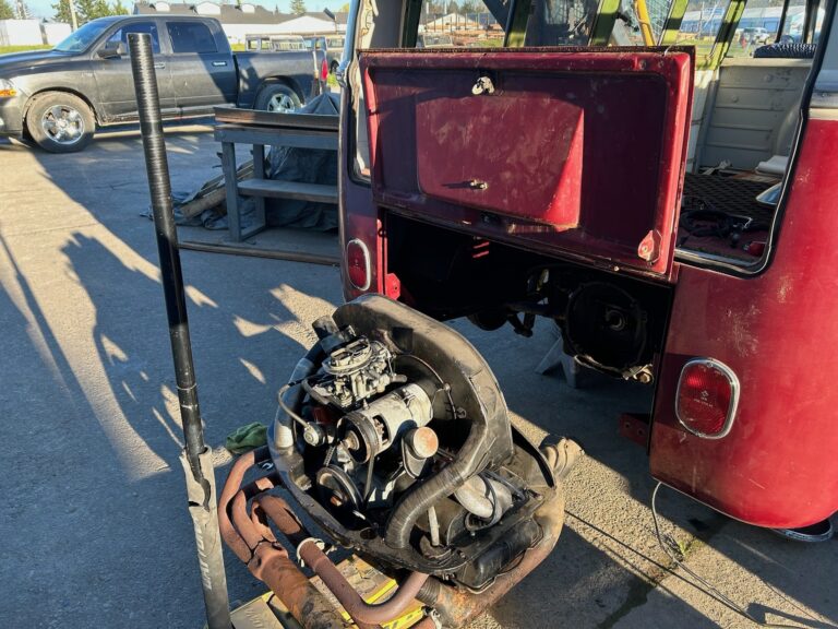 1966 21 window bus survivor tear down silver lining auto restoration