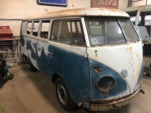 1966 vw microbus arrival and shop and post media blast silver lining auto restoration