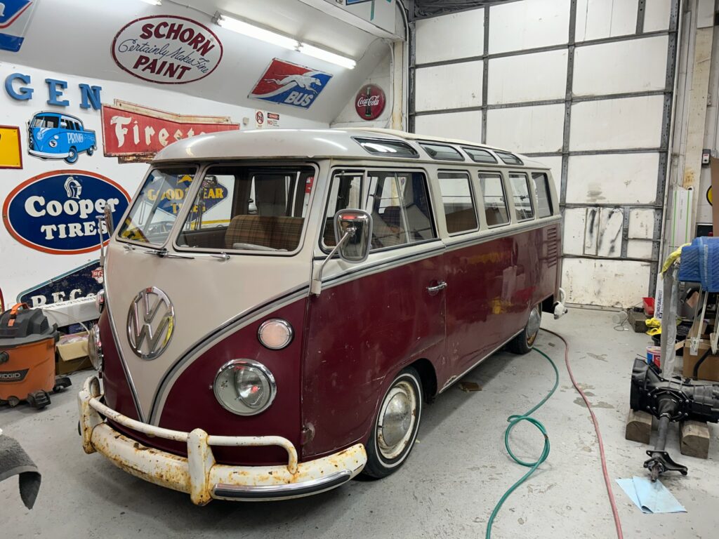 1966 21 window deluxe bus camper silver lining auto restoration