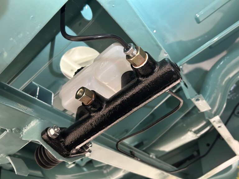 1963 23 window deluxe vw bus assembly starts silver lining auto restoration