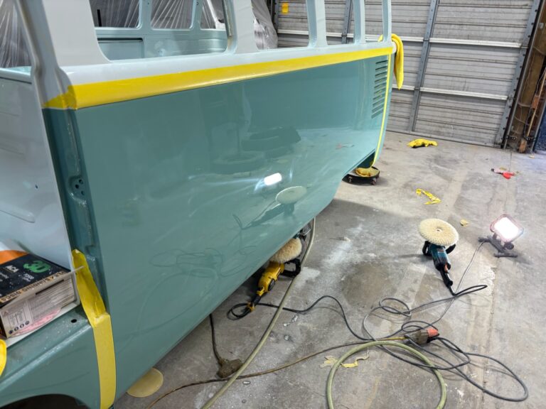 1963 23 window deluxe vw bus cut and buff paint silver lining auto restoration