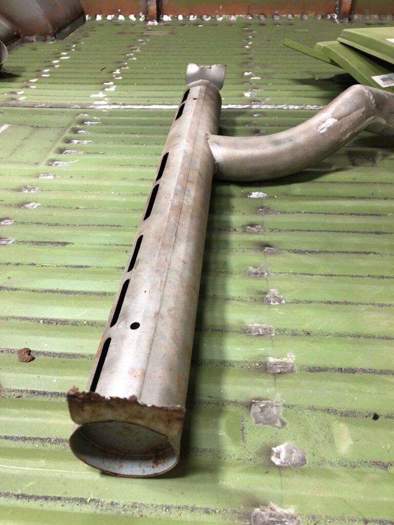 1965 21 window deluxe vw bus cargo door rust repair silver lining auto restoration oregon