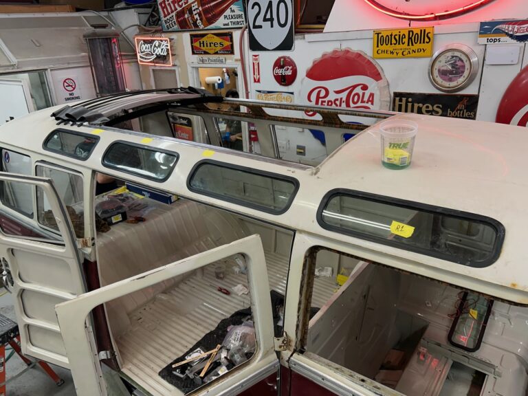 1966 21 window vw deluxe bus assembly silver lining auto restoration