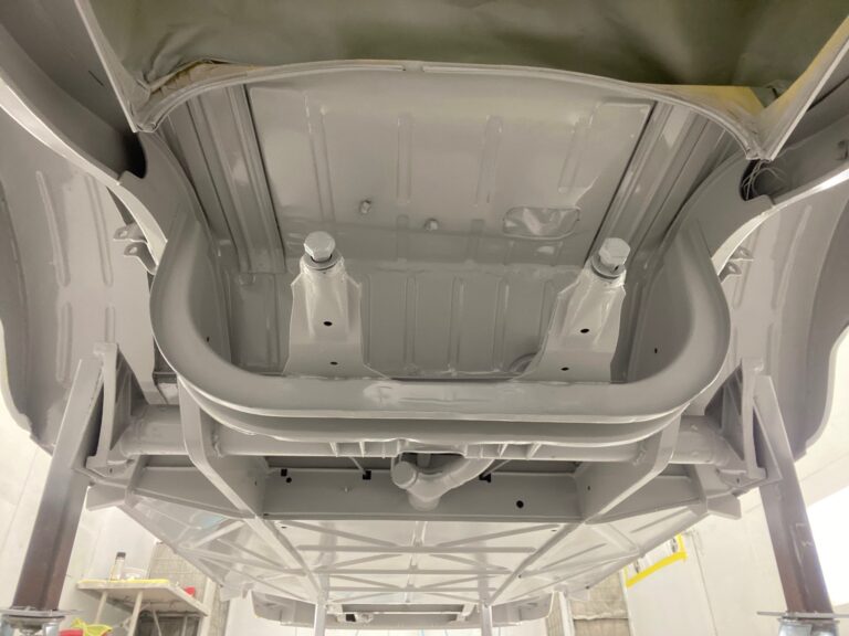 1963 23 window mouse grey deluxe bus under body in paint silver lining auto restoration oregon