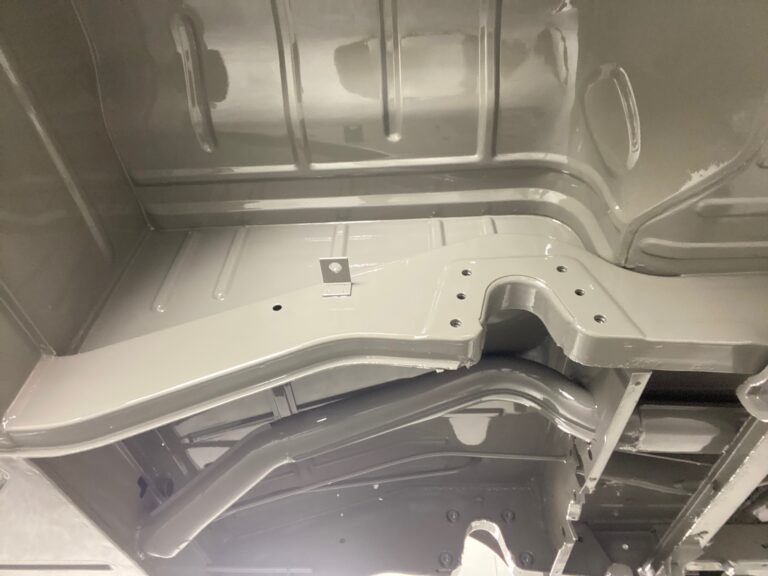 1963 23 window mouse grey deluxe bus under body in paint silver lining auto restoration oregon