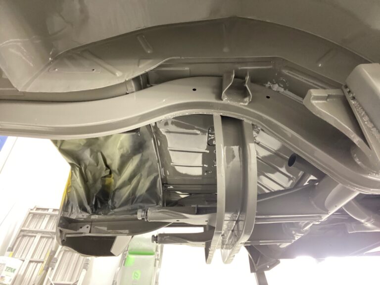 1963 23 window mouse grey deluxe bus under body in paint silver lining auto restoration oregon