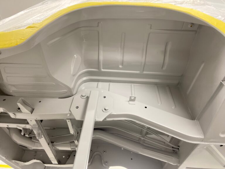 1963 23 window mouse grey deluxe bus under body in paint silver lining auto restoration oregon