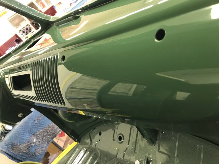 1967 westfalia camper bus body paint cut and buff silver lining auto restoration oregon