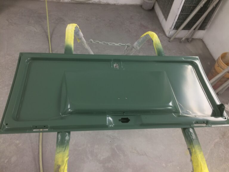 1967 westfalia camper vw bus components in paint and cut and buff silver lining auto restoration
